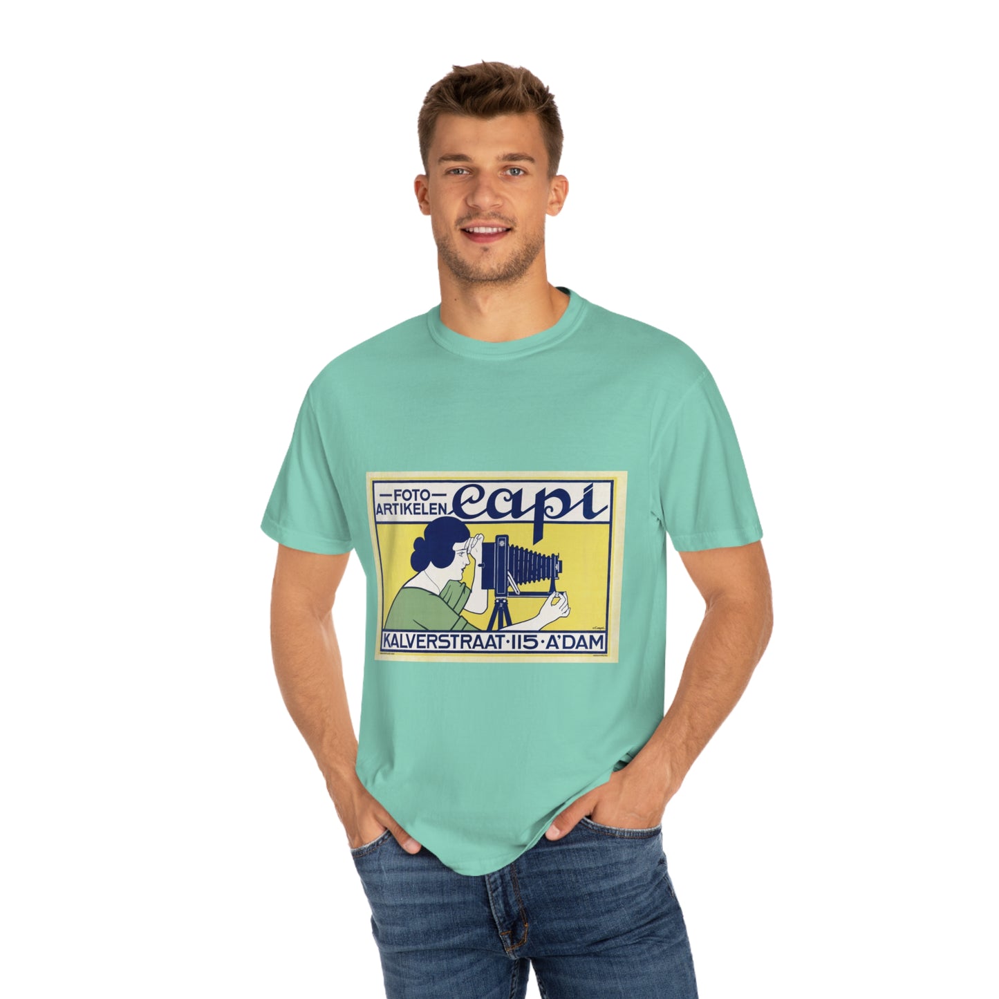 Retro art deco photographer T-shirt